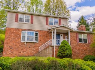 45 Ridge Rd, Martins Ferry, OH 43935