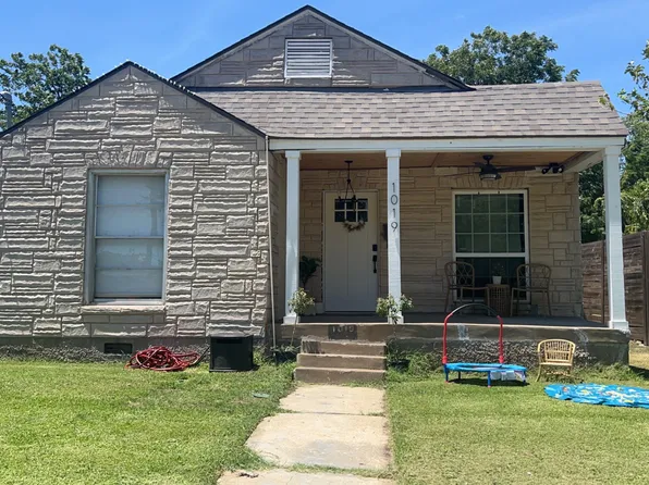 1019 Epenard St, Dallas, TX 75211