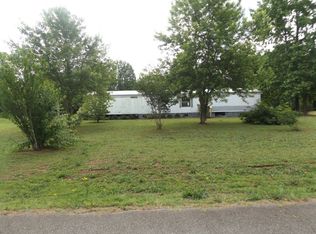 22006 White Estates Rd, Bauxite, AR 72011