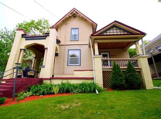 1424 Jersey Ridge Rd, Davenport, IA 52803