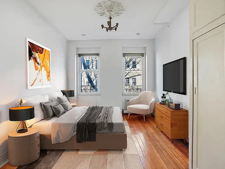 78 Devoe St #2L — Photo 4