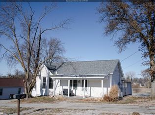 312 W Wool St, Avoca, IA 51521
