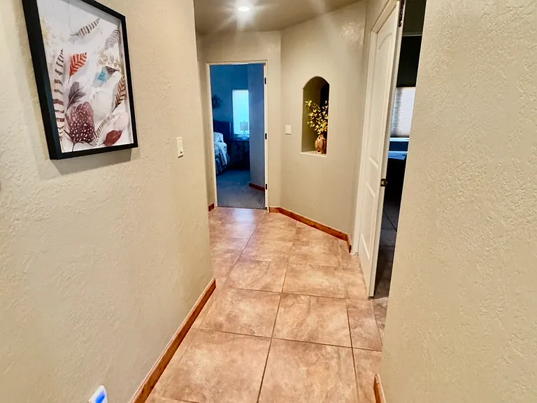 3369 S 1100 W — Photo 26
