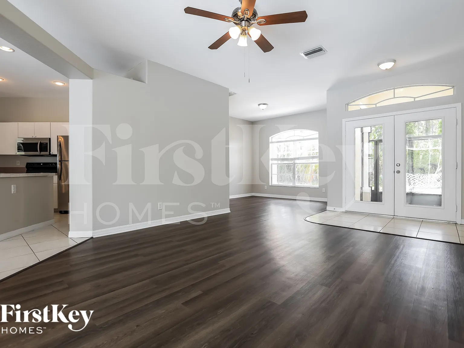 3 bed, 2.0 bath, 1730 sqft, $2,580 — Photo 3