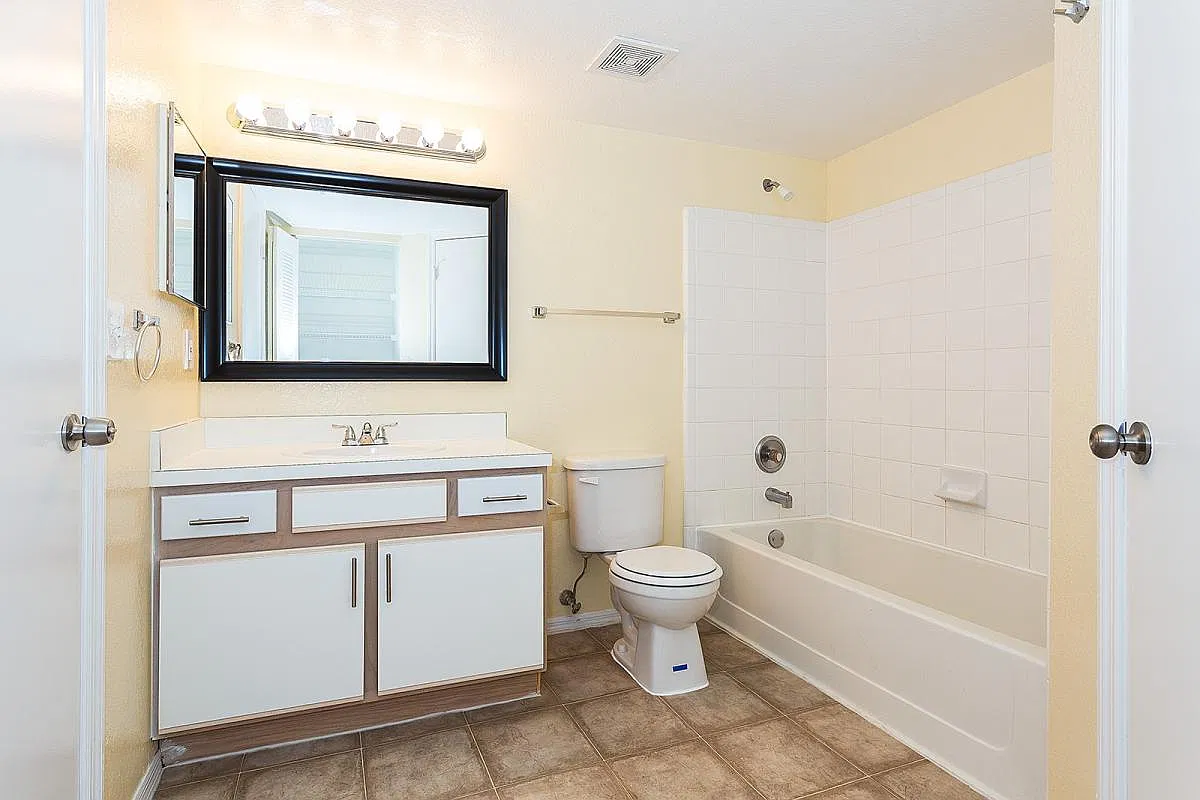 2206 Antigua Place — Photo 4