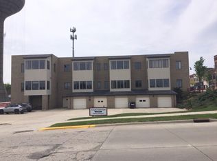 212 Broadway Ave S UNIT C-1, Albert Lea, MN 56007
