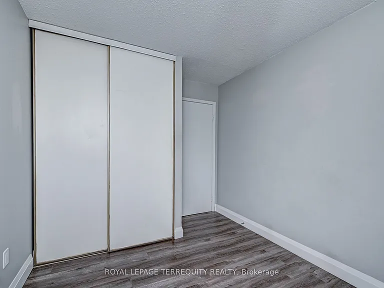 276 Eiwo Ct #307 — Photo 35