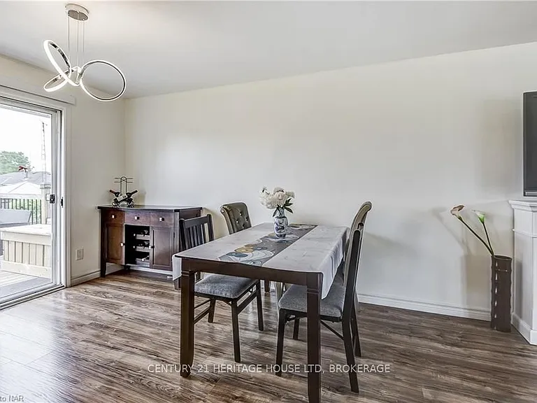 10 Madison St — Photo 10