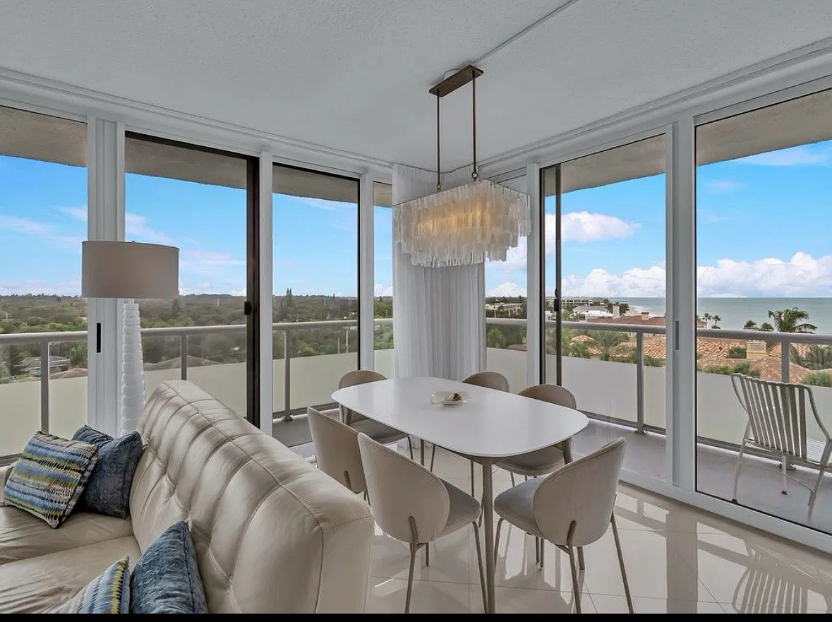3554 Ocean Dr — Photo 3