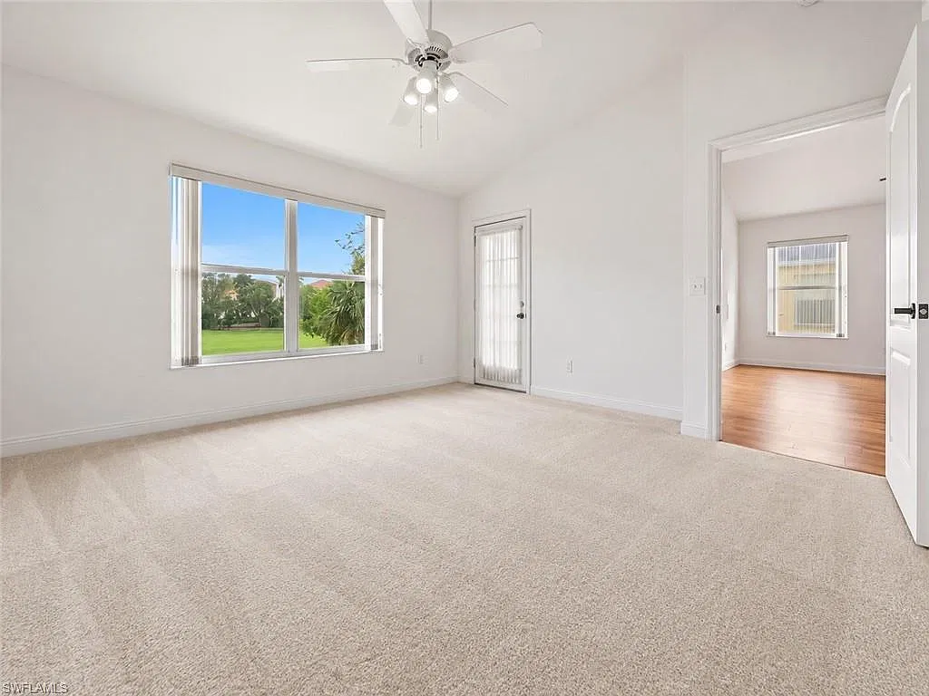 3 bed, 2.0 bath, 1411 sqft, $2,500 — Photo 3