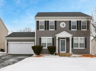2932 Overbeck Ln, West Chicago, IL 60185