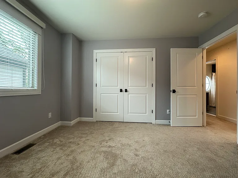 1555 Ruffner Ave — Photo 26
