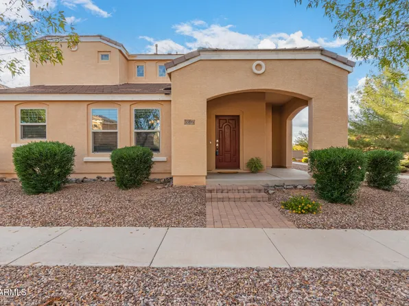 2216 S BUCKAROO Trail, Gilbert, AZ 85295