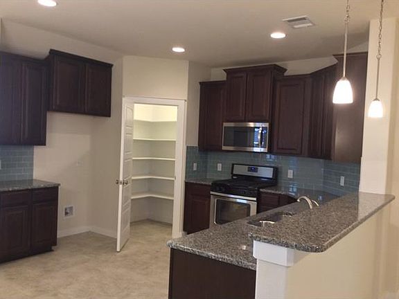 5th image of 5512 Loma Alta Dr