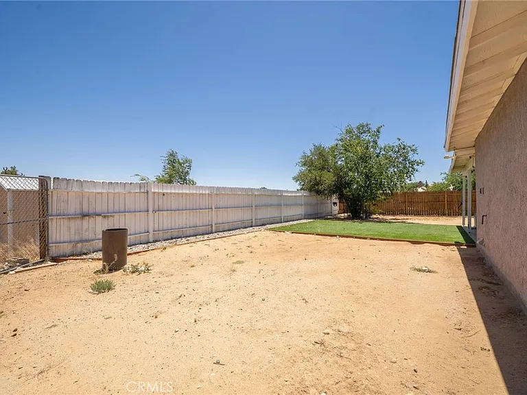 11945 Bornite Ave — Photo 27