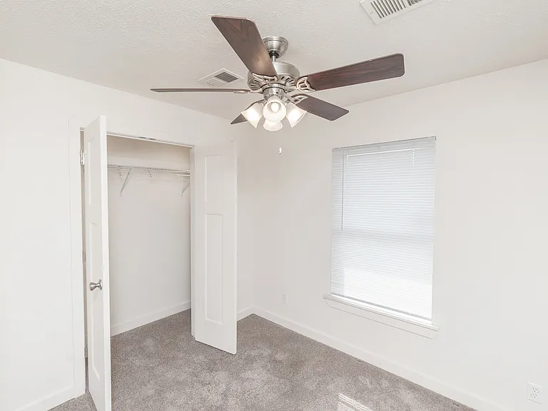 Main Bedroom with Double-Door Closet