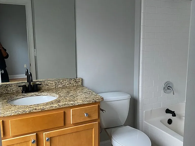 280 Carlyle Park Dr — Photo 15