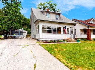 1102 N Broadway, Council Bluffs, IA 51503
