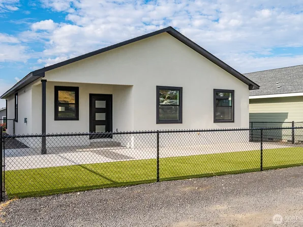 6651 Clubhouse Drive SE #92, Othello, WA 98826