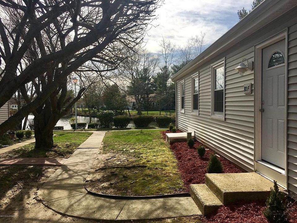 80 Parkway Dr Freehold NJ Zillow