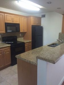 4668 NW 97th Ct #100, Doral, FL, 33178