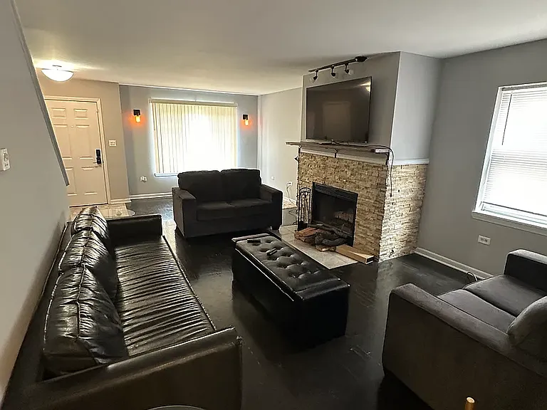 7213 S Vincennes Ave — Photo 9