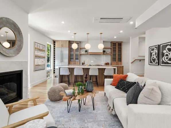 24 Wendell St #3, Cambridge, MA 02138
