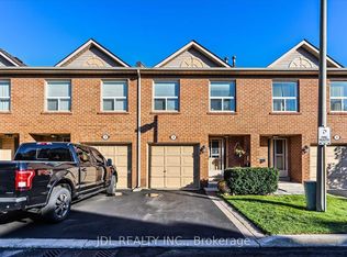 1500 Reeves Gate #4, Oakville, ON L6M3J4