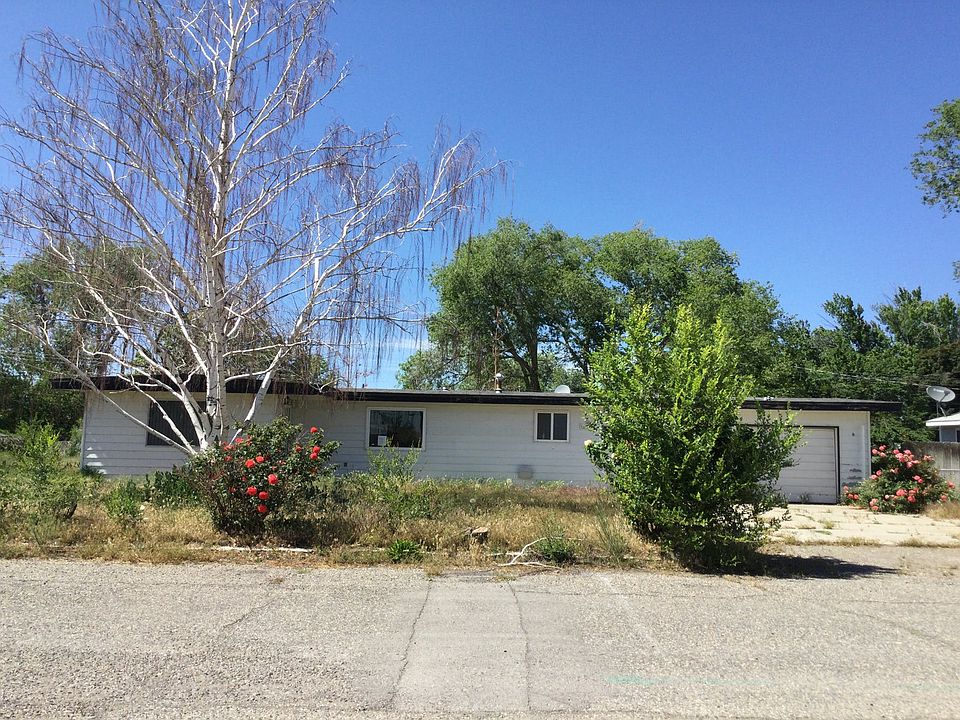 1st image of 106 E Snake River Ave
