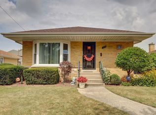 7234 W Breen St, Niles, IL 60714