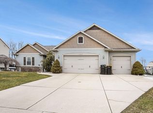 1527 Beaconsfield St SW, Byron Center, MI 49315
