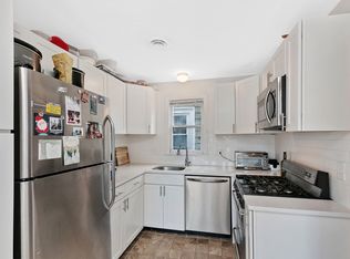 32 Prospect St #3, Boston, MA 02129