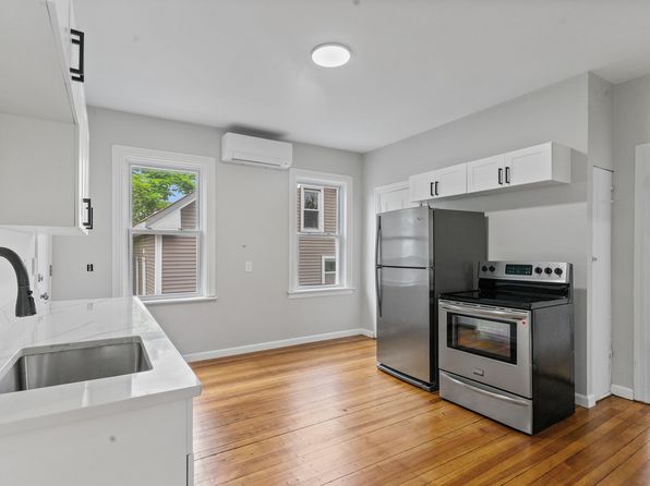16 Esten St FLOOR 2