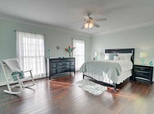 121 Thornhill Dr, Athens, GA 30607