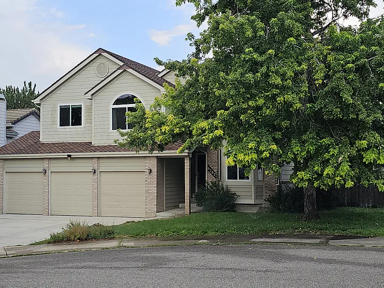 6782 Swadley Ct — Photo 3