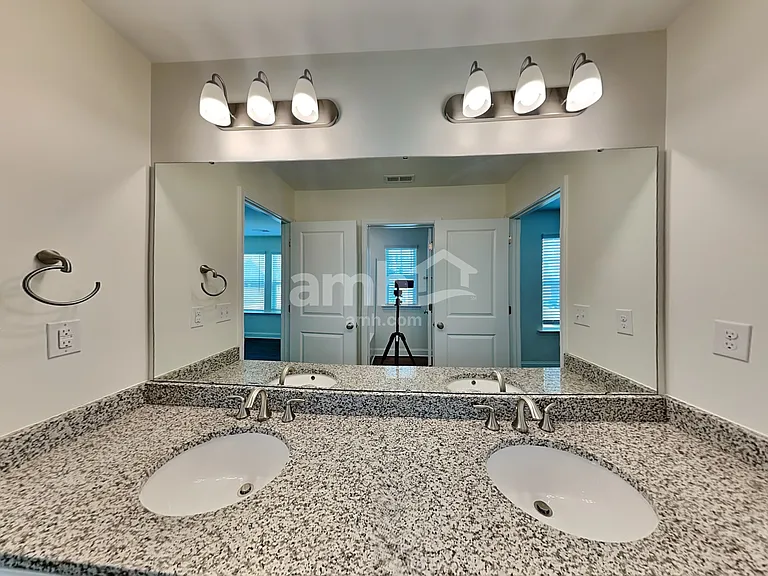 4911 Trayton Ave — Photo 15
