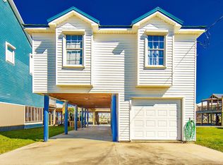 120 Melancon Dr, Golden Meadow, LA 70357