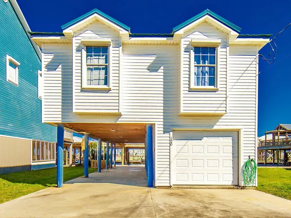 120 Melancon Dr, Golden Meadow, LA 70357