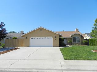 1412 Lavender Way, Redding, CA 96003