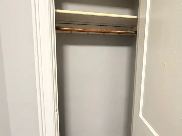 386 Stegman Parkway image 5 of 16