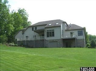 2735 Castanea Ct, York, PA 17402