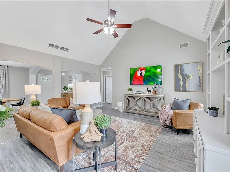 4669 Emerald Willow Dr — Photo 18