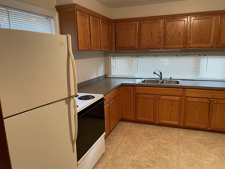 601 Cherry St #1 — Photo 2