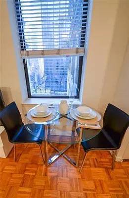 Rented by Global Realty Opportunities | media 77