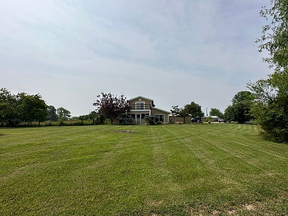 2nd image of 3185 Horse Farm Dr