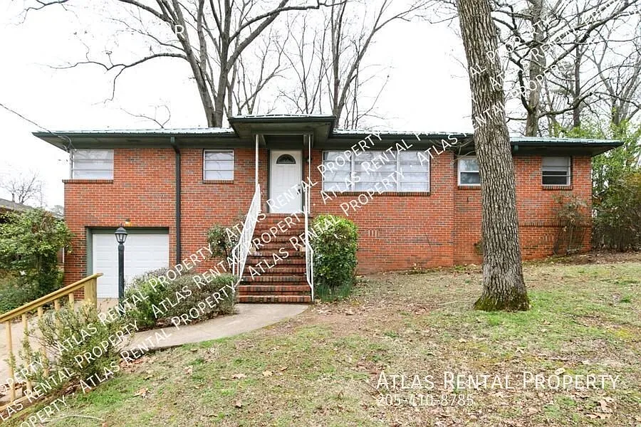 Move-In Ready Gem with Bonus Room & Attached Garage! — Photo 1