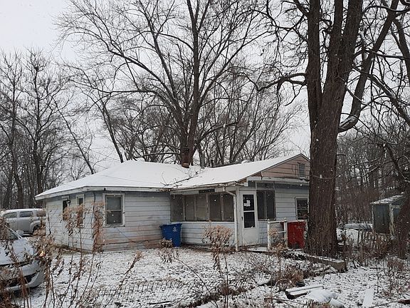 2nd image of 12613 Hilltop Dr