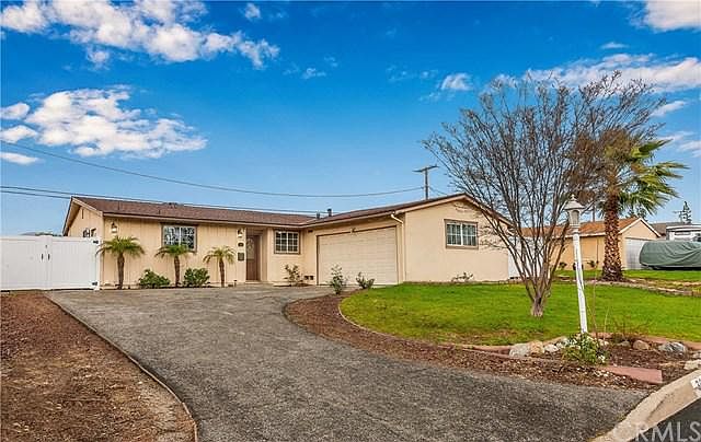 1st image of 367 E Nubia St