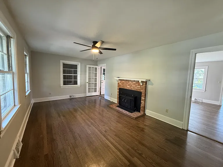 207 Belvedere Dr — Photo 4