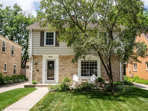 4919 North Elkhart AVENUE, Whitefish Bay, WI 53217